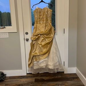 Size 6 gold prom dress